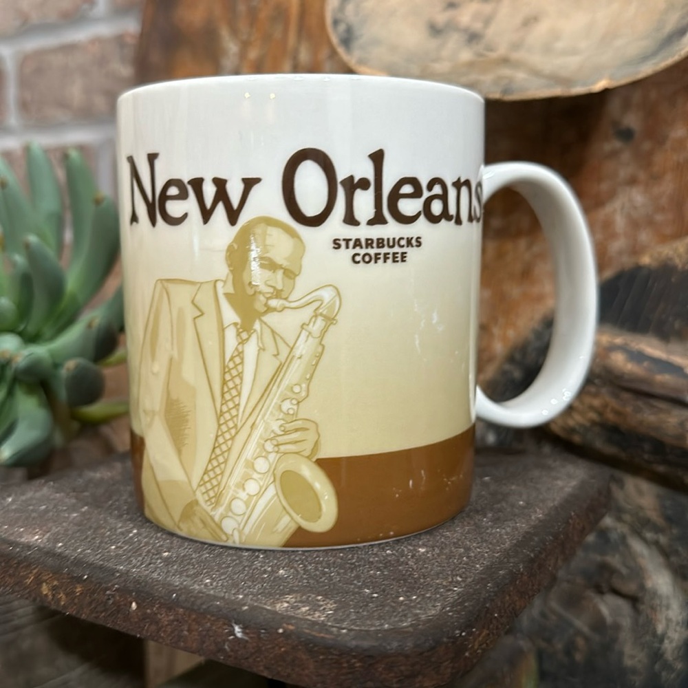 2009 New Orleans Collectors Series 16oz